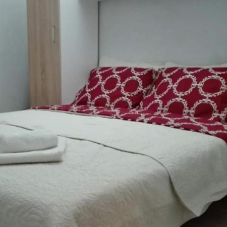 Apartmani Zoran Bilic Promajna Ngoại thất bức ảnh