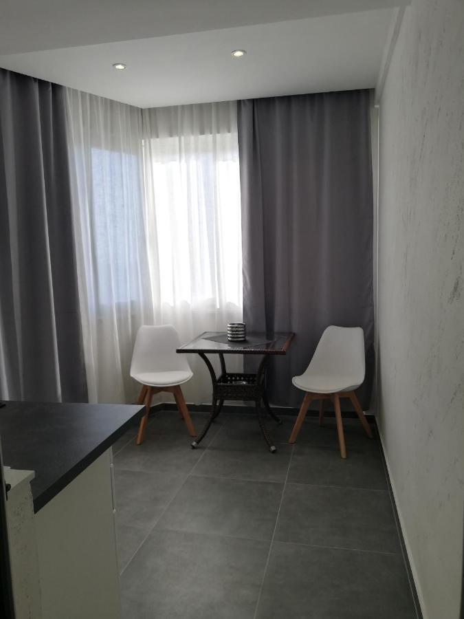 Apartmani Zoran Bilic Promajna Ngoại thất bức ảnh